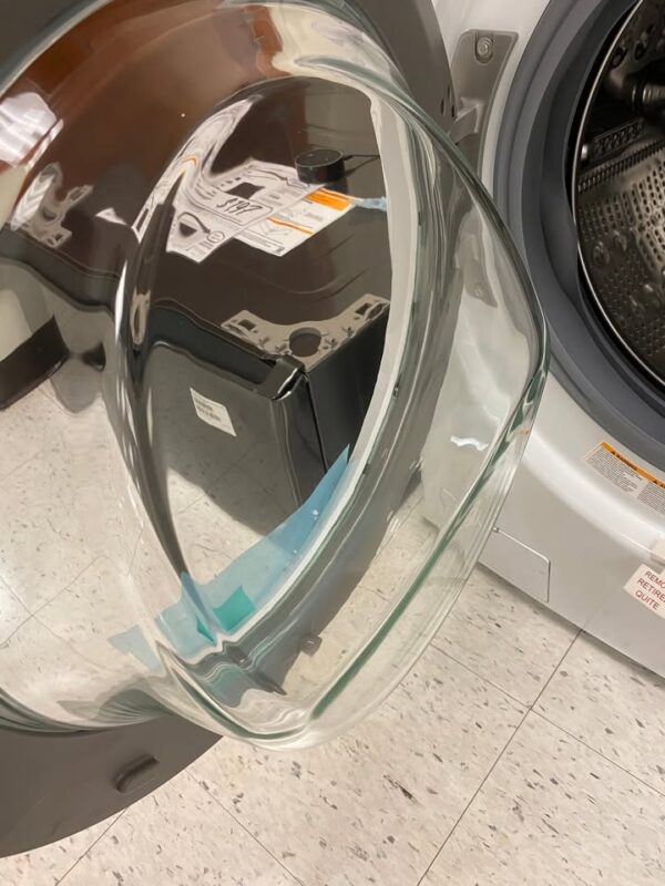 560920656_1383702240056167_1184081829007888492_n Washer-Front Load Mega Capacity Laundry Machine 6 Motion White LG
