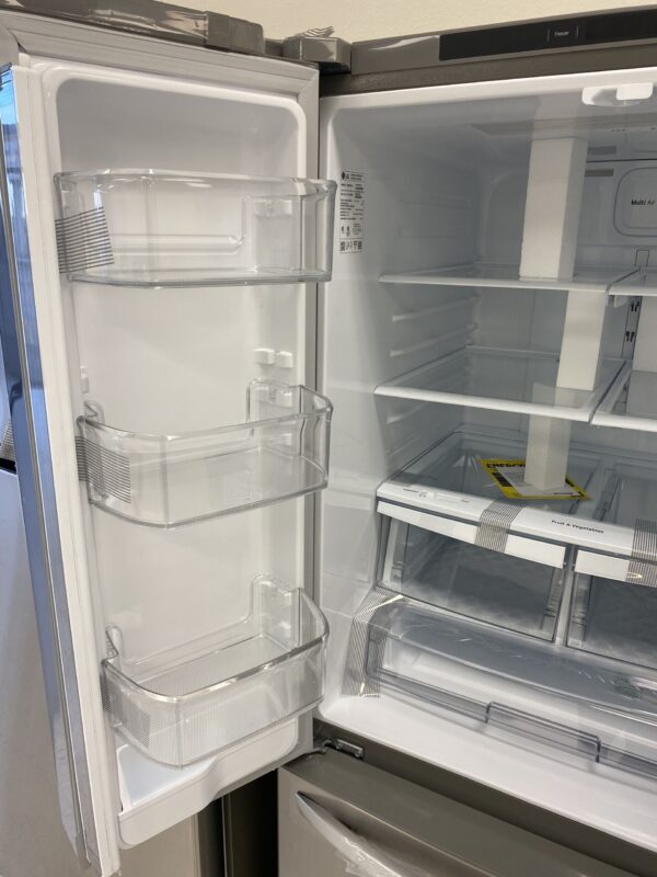 LG 30 in. W 22 cu. ft. French Door Refrigerator with Ice Maker in Stainless Steel