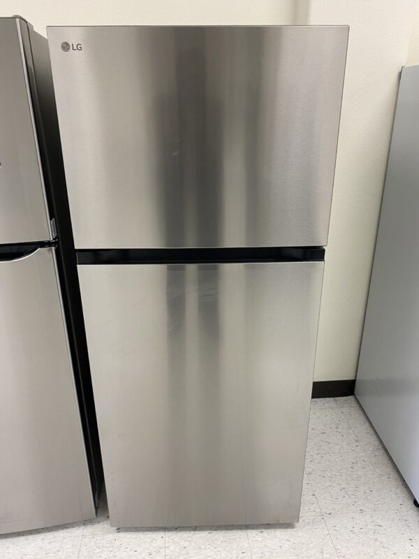 LG 28 in. 18 cu. ft. Top Freezer Garage-Ready Refrigerator in PrintProof Stainless Steel