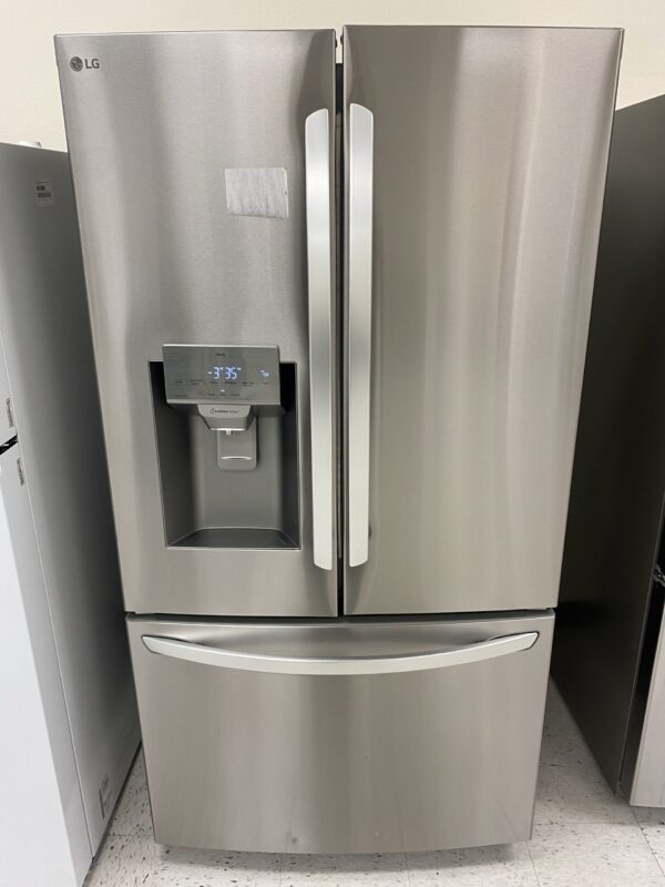 LG 28 cu. ft. 3 Door French Door Refrigerator with Ice and Water Dispenser and Craft Ice in PrintProof Stainless Steel