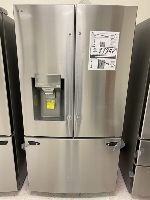 LG 28 cu. ft. 3 Door French Door Refrigerator with Ice and Water Dispenser and Craft Ice in PrintProof Stainless Steel