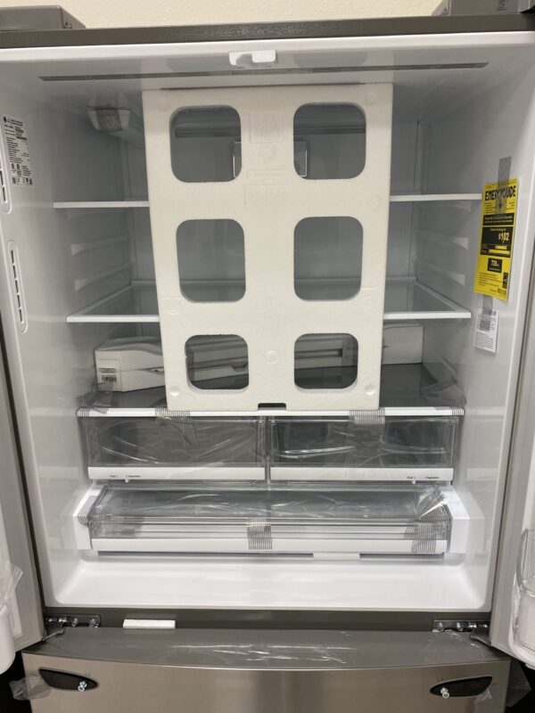 LG 28 cu. ft. 3 Door French Door Refrigerator with Ice and Water Dispenser and Craft Ice in PrintProof Stainless Steel