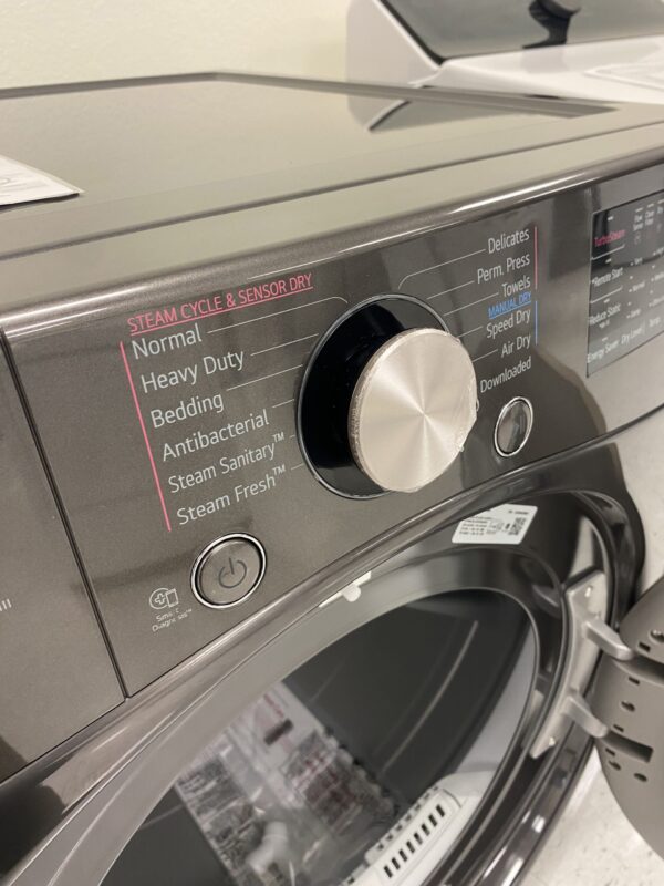 IMG_0274 LG 7.4 Cu. Ft. Vented SMART Stackable Electric Dryer in Black Steel with TurboSteam and Sensor Dry Technology