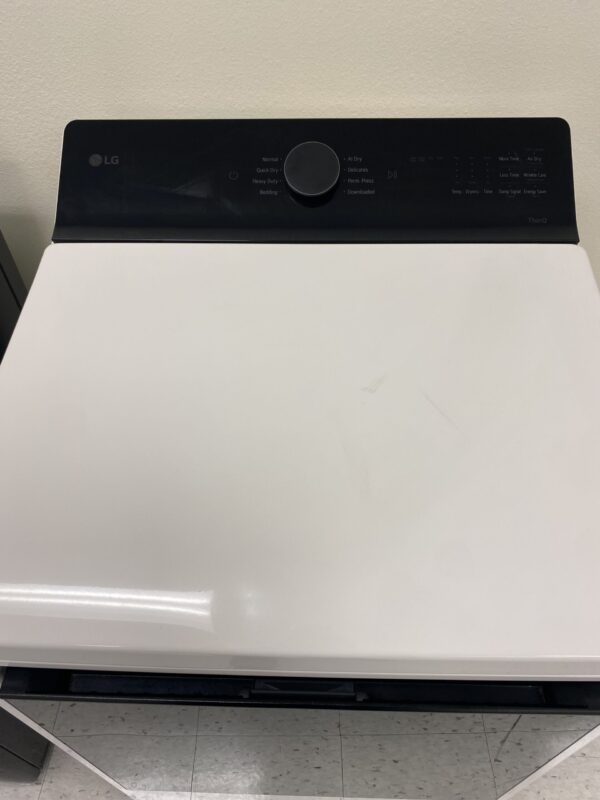LG 7.3 cu. ft. Vented SMART Electric Dryer in Alpine White with EasyLoad Door and Sensor Dry Technology