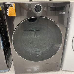 LG 7.8 cu. ft. Dual Invert Heat Pump ventless Electric Dryer with DirectDrive Motor, AI Sensor Dry in Black Stainless Steel