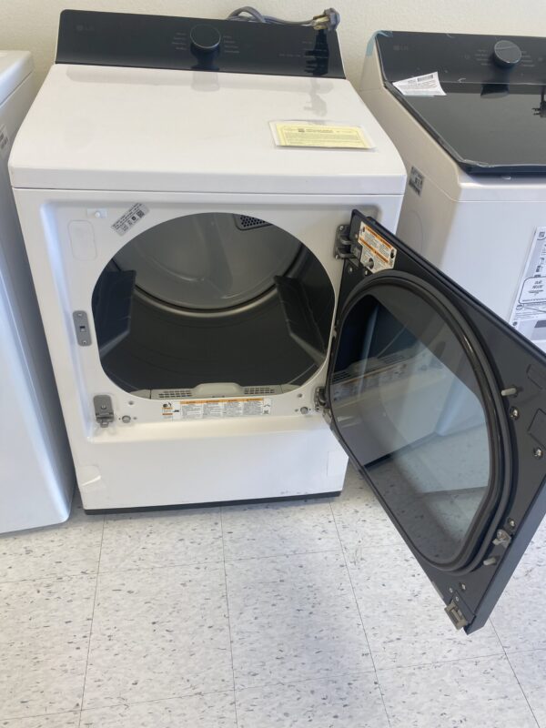 LG 7.3 cu. ft. Vented SMART Electric Dryer in Alpine White with EasyLoad Door and Sensor Dry Technology