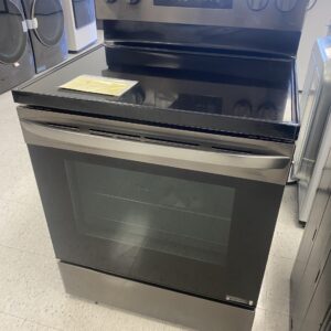 IMG_0497 LG 6.3 cu. ft. Smart Fan Convection Electric Oven Range with Air Fry and EasyClean in PrintProof Black Stainless Steel