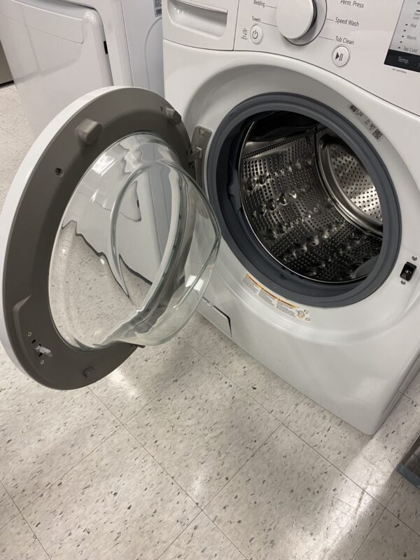 LG 4.5 Cu. Ft. Stackable Front Load Washer in White with Coldwash Technology
