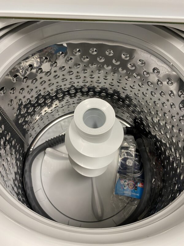 GE 4.5 cu. ft. Top Load Washer in White with Dual Action Agitator and Cold Plus, Sanitize with Oxi