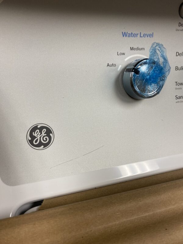 GE 4.3 cu. ft. Top Load Washer in White with Dual Action Agitator and Cold Plus, Sanitize with Oxi