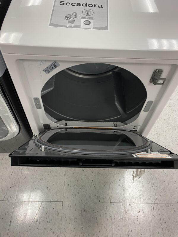 LG 7.3 cu. ft. Vented SMART Electric Dryer in Alpine White with EasyLoad Door and Sensor Dry Technology