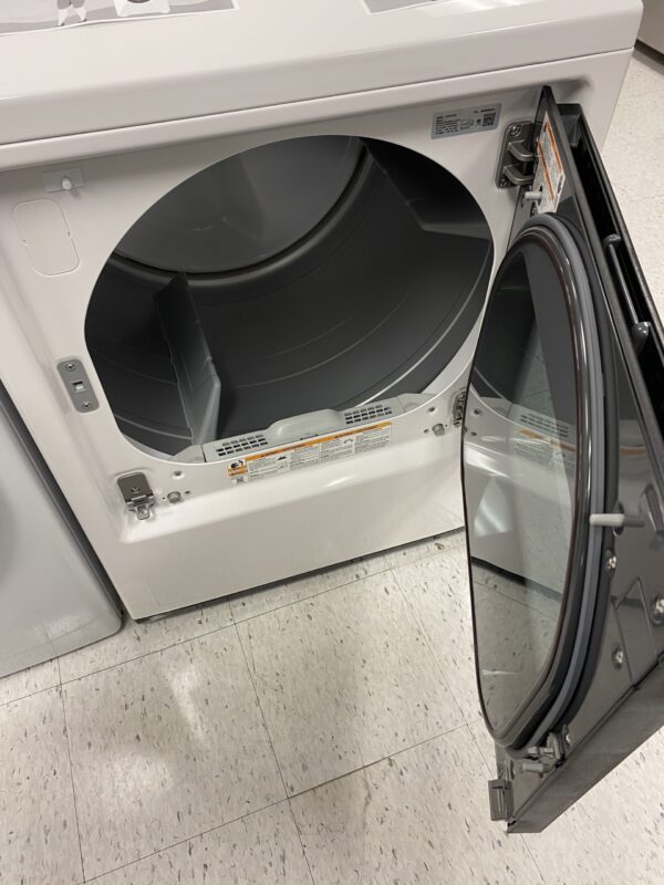 LG 7.3 cu. ft. Vented SMART Gas Dryer in Alpine White with EasyLoad Door and Sensor Dry Technology