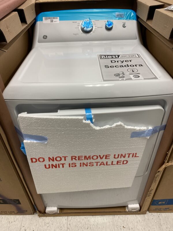 IMG_1143 GE 7.2 cu. ft. vented Electric Dryer in White with Auto Dry and 120ft Venting