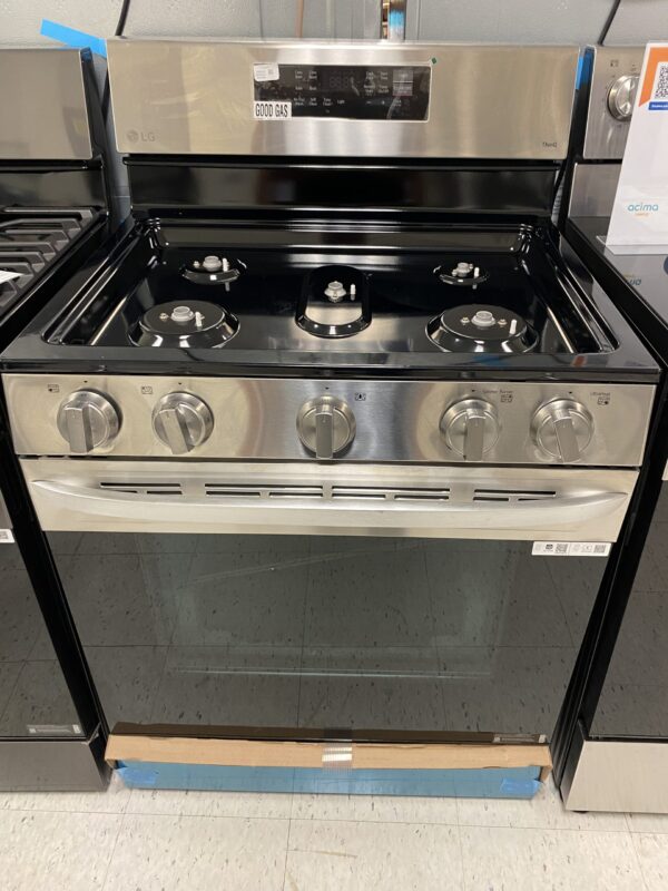 LG 5.8 cu. ft. Smart Wi-Fi Enabled Fan Convection Gas Single Oven Range with AirFry and EasyClean in Stainless Steel