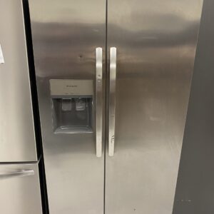 Frigidaire 36 in. 26 cu. ft. Standard Depth Side by Side Refrigerator in Stainless Steel