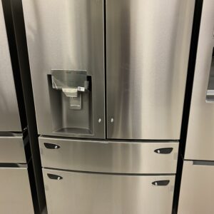 LG 30 cu. ft. 4-Door French Door Refrigerator Full Convert Drawer, Smart Cooling and Craft Ice, Print Proof Stainless Steel