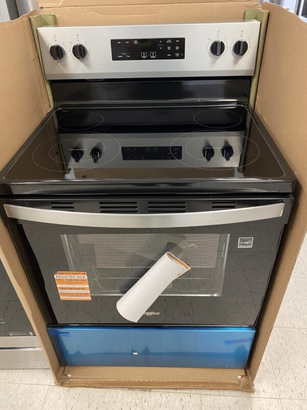 Whirlpool 30 in. 4 Burner Element Freestanding Electric Range in Stainless Steel with Thermal