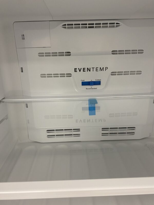 Frigidaire 30 Wide 20 cu ft Top Freezer Fridge Refrigerador Chiller Stainless Steel Garage Ready