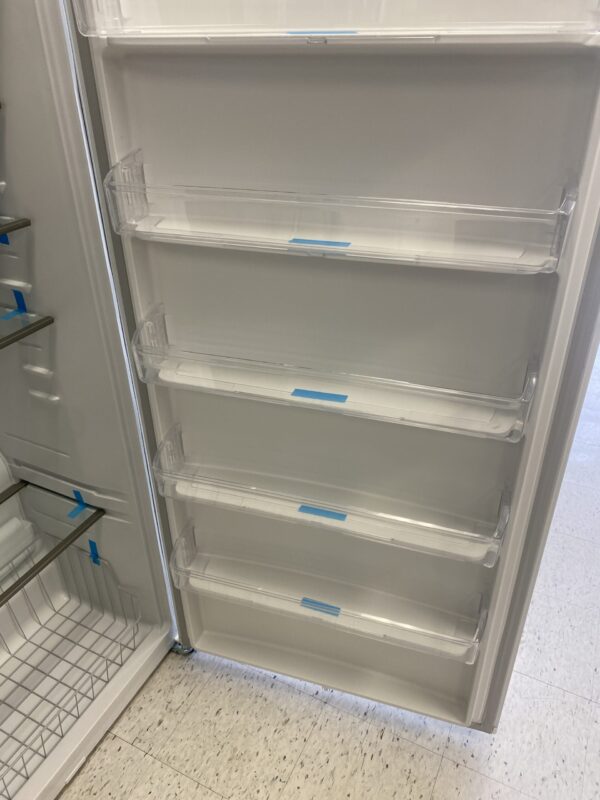 Frigidaire 20 Cu. Ft. Energy Star Garage Ready Single-Door Refrigerator in White fridge nevera