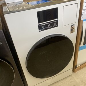 IMG_1814 Samsung Bespoke 5.3-cu ft Capacity Ivory Vented All-In-One ENERGY STAR Washer Dryer Combo lavadora-secadora