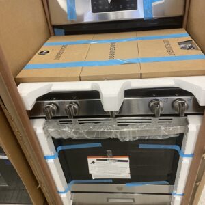 GE 30 in. 5.0 cu. ft. Freestanding Gas Range in Stainless Steel with Griddle