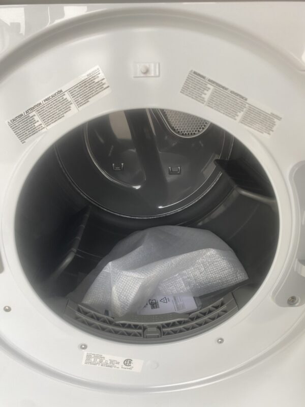 Secadora Samung 7.5 cu. ft. Vented Electrica En Brushed White