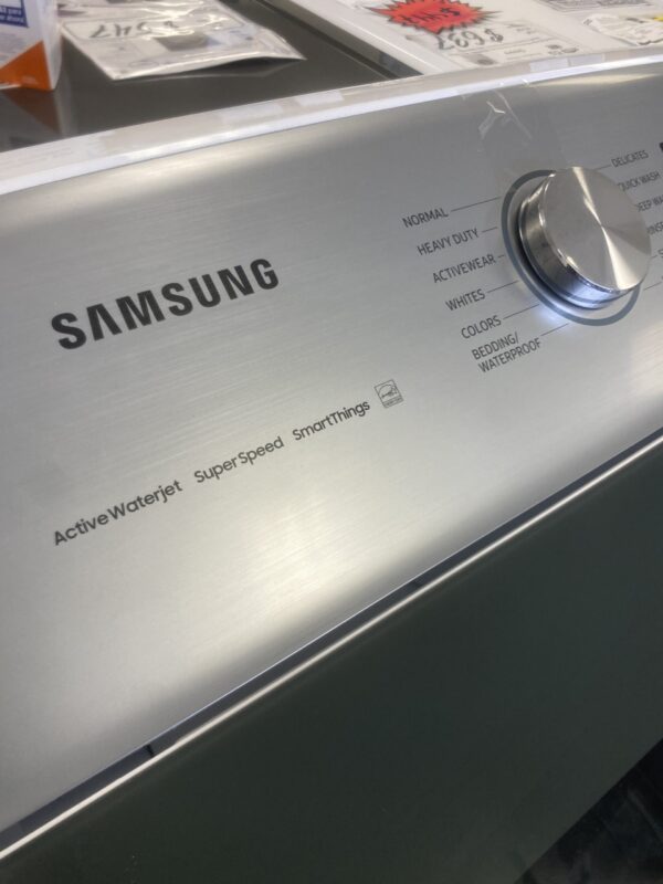 IMG_2142 Samsung 5.2 cu. ft. High-Efficiency Smart Top Load Washer lavadora washing machine in White