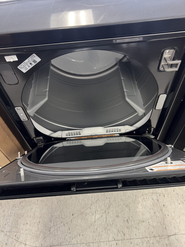 IMG_7869 LG 7.3 cu. ft. secadora dryer vented ropa smart Matte Black AI Sensor In Stock