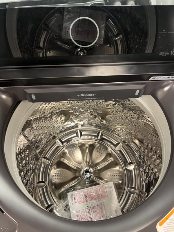 IMG_7969 LG 5.5 cu. ft. lavadora washer top load smart Matte Black impeller AI