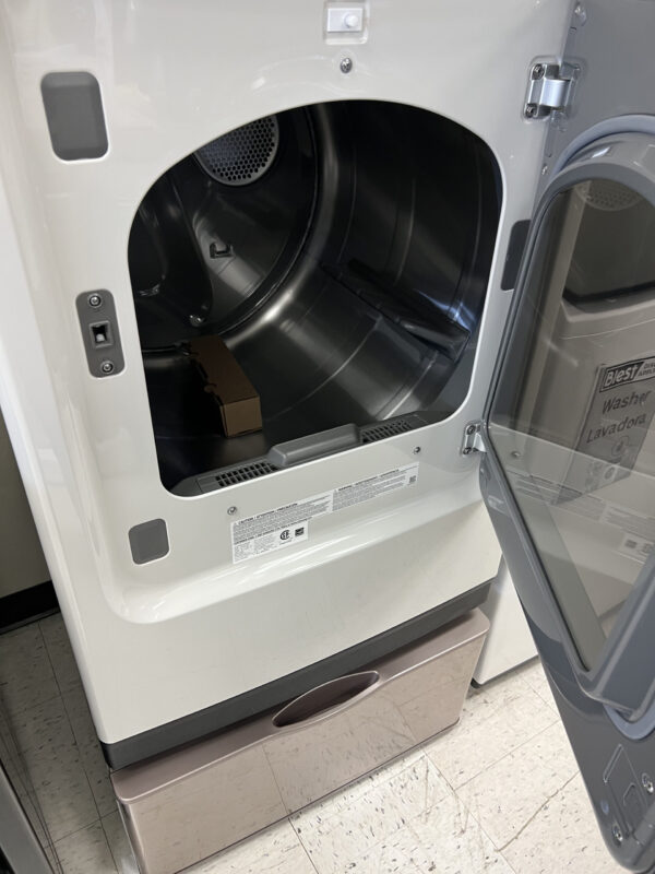 IMG_7985 Samsung 7.4 cu. ft. Secadora Dryer Vented Ropa Steam Ivory Con Pedestal