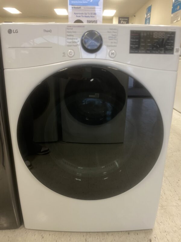 IMG_2329 LG 7.4 cu. ft. Ultra Large Capacity Smart Front Load ENERGY STAR Gas Dryer with Sensor Dry & Steam Technology