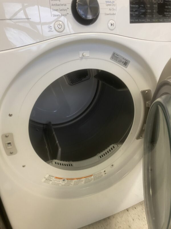IMG_2330 LG 7.4 cu. ft. Ultra Large Capacity Smart Front Load ENERGY STAR Gas Dryer with Sensor Dry & Steam Technology