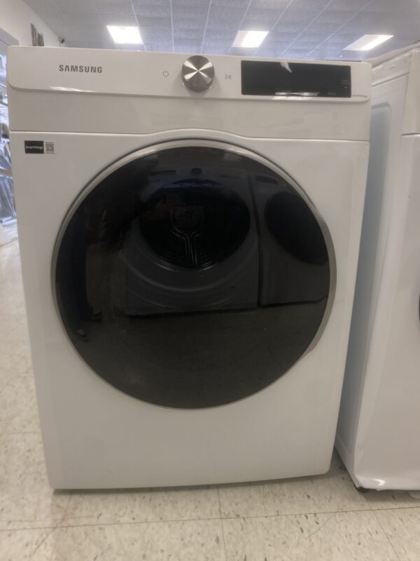 Samsung 24 in. 4.0 cu. ft. Vented Smart Dial Electric Dryer in White with Sensor Dry