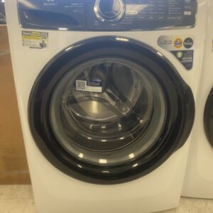 Electrolux Front Load 4.5 cu. ft. Washer with LuxCare Plus Wash