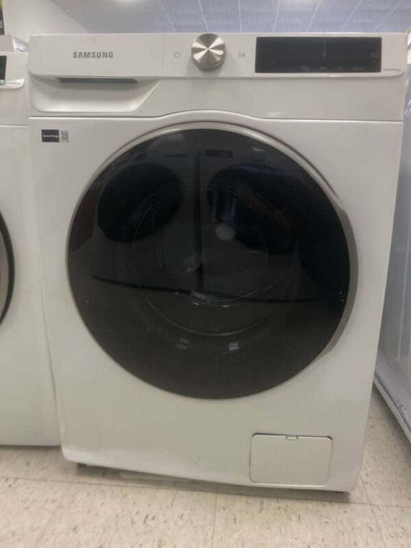 Samsung 24 in. 2.5 cu. ft. Compact Front Load Washer in White with AI Smart Dial and Super Speed Wash