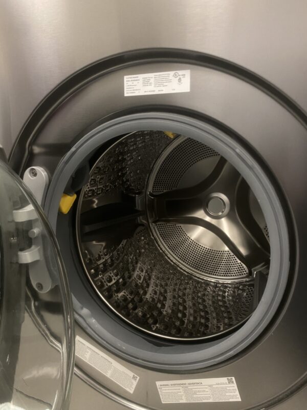 Samsung Bespoke 5.3 cu. ft. Ultra Capacity Ventless Heat Pump All-In-One Washer Dryer Combo with Super Speed in Dark Steel