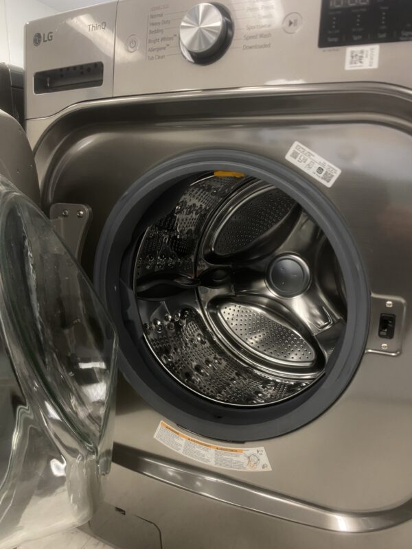 LG 5.2 cu. Ft Stackable SMART Front Load Washer in Black Steel with Steam & Turbowash Technology