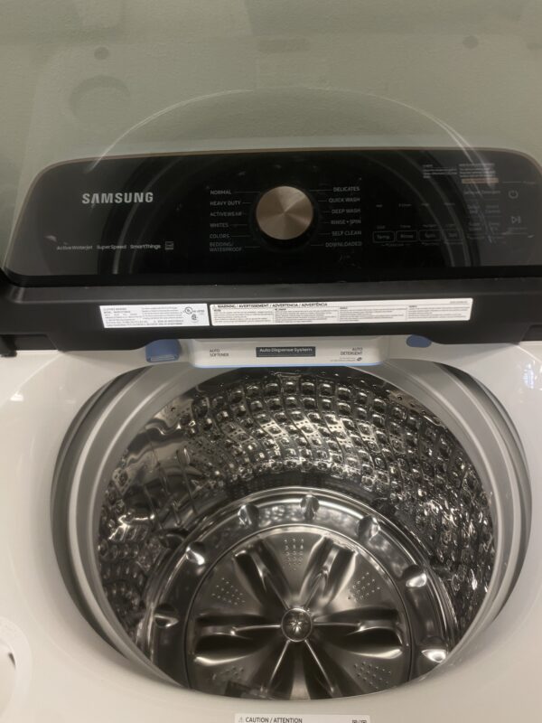 Samsung 5.5 cu. ft. High-Efficiency Extra-Large Capacity Smart Top Load Washer in Ivory with Impeller Auto Dispense System