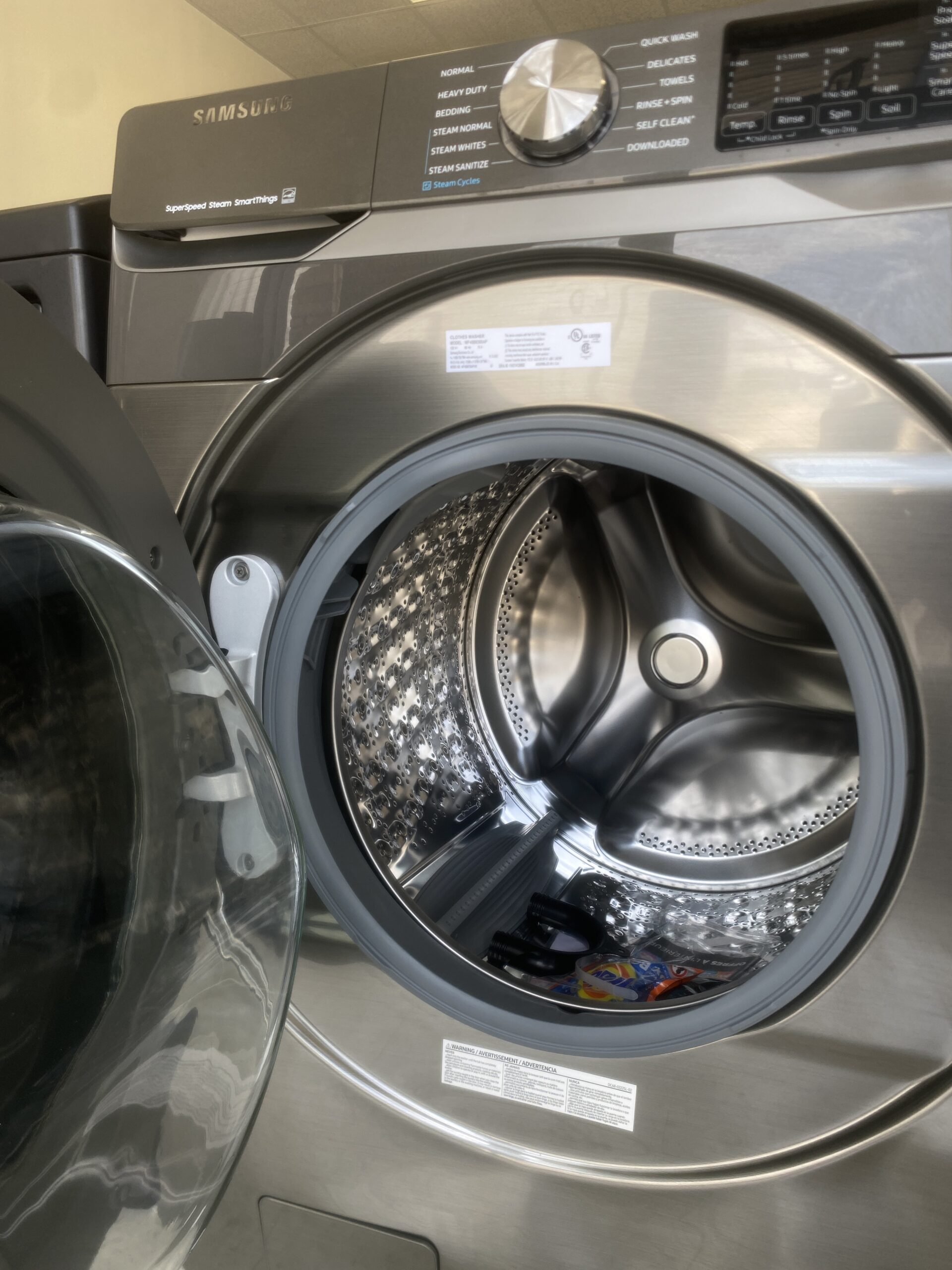 Samsung 4.5 cu. ft. Smart High-Efficiency Front Load Washer in Platinum with Super Speed