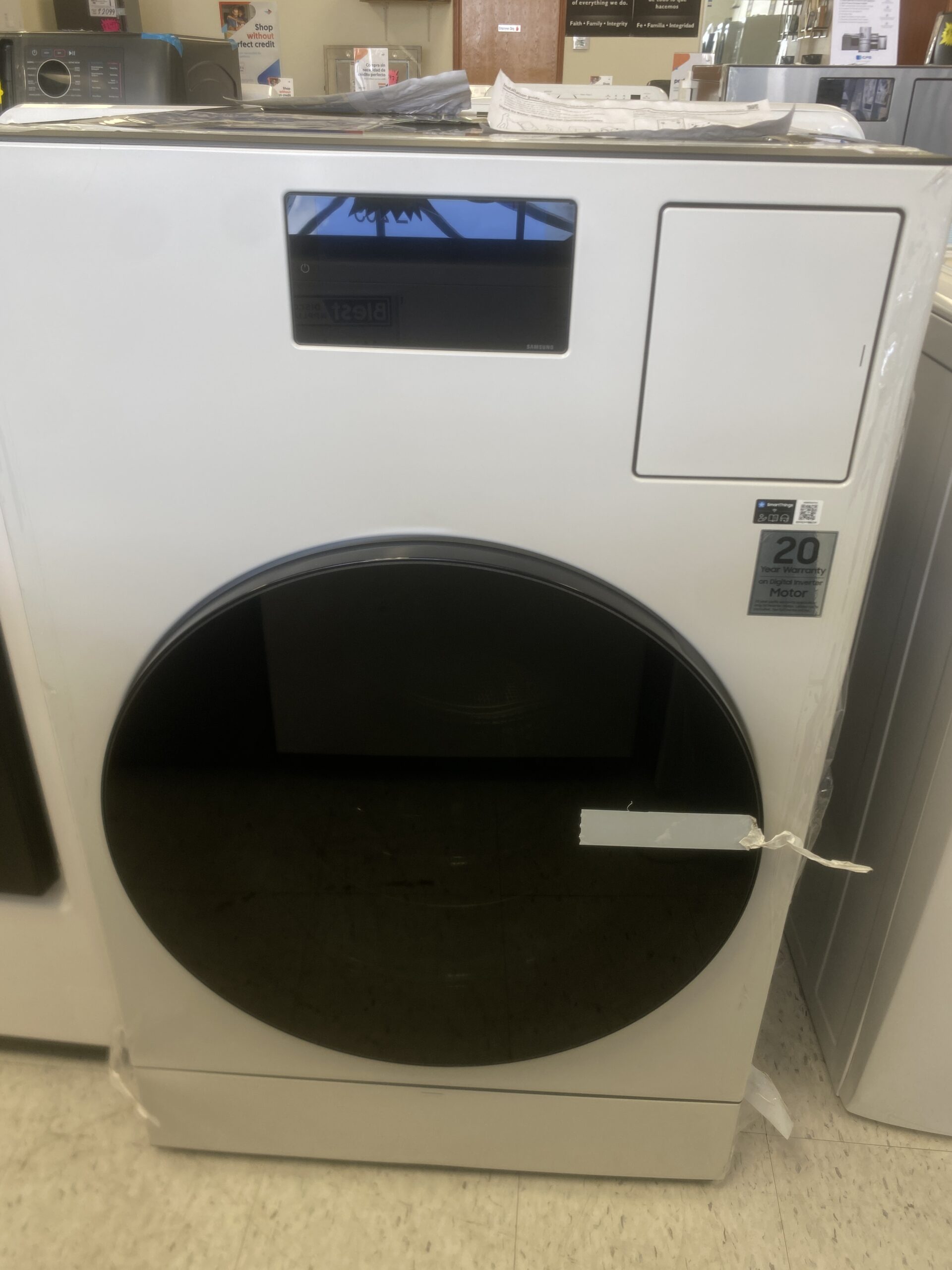 IMG_2693 Samsung 5.3 cu. ft. Bespoke Ultra Capacity Vented Electric All-in-One Washer Dryer Combo in Ivory with AI Opti Wash & Dry