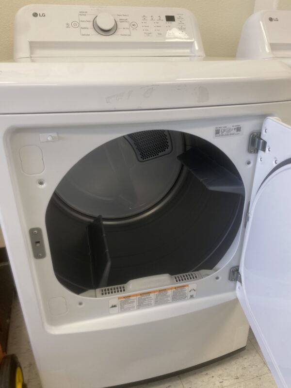 IMG_2752 LG 7.3 Cu. Ft. Vented Electric Dryer in White with Sensor Dry