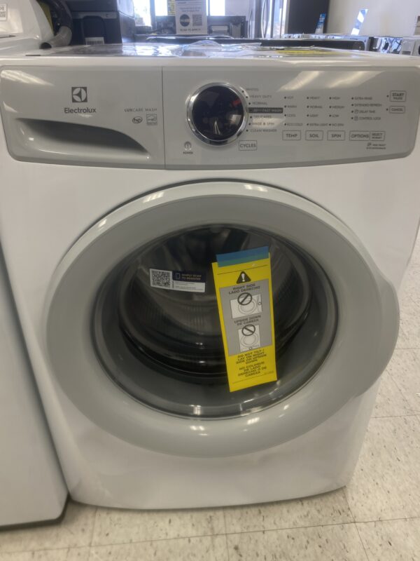 Electrolux 4.4 cu. ft. Front Load Washer with LuxCare in White