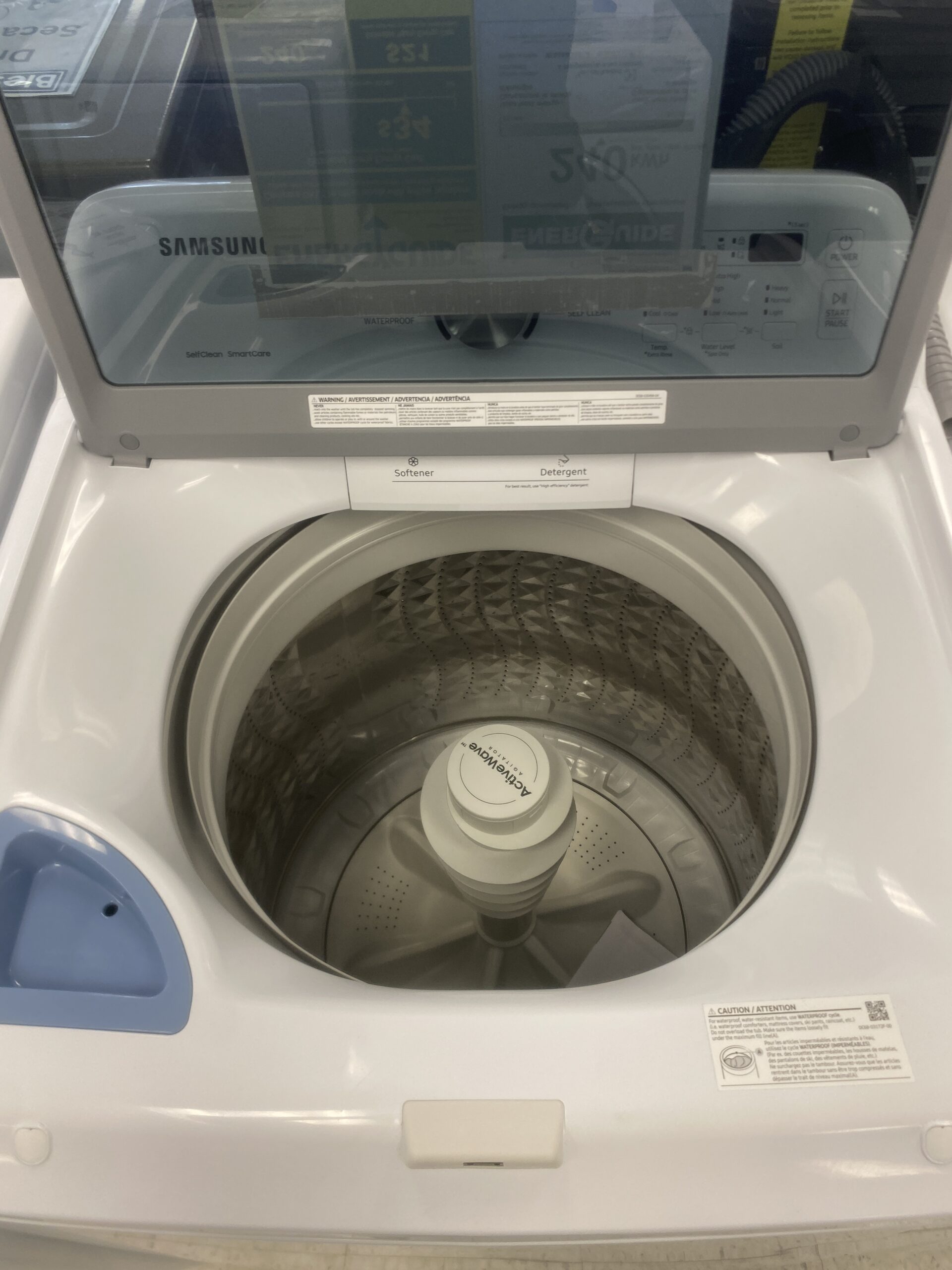 Samsung 4.4 cu. ft. High-Efficiency Top Load Washer in White with Agitator and Vibration Reduction