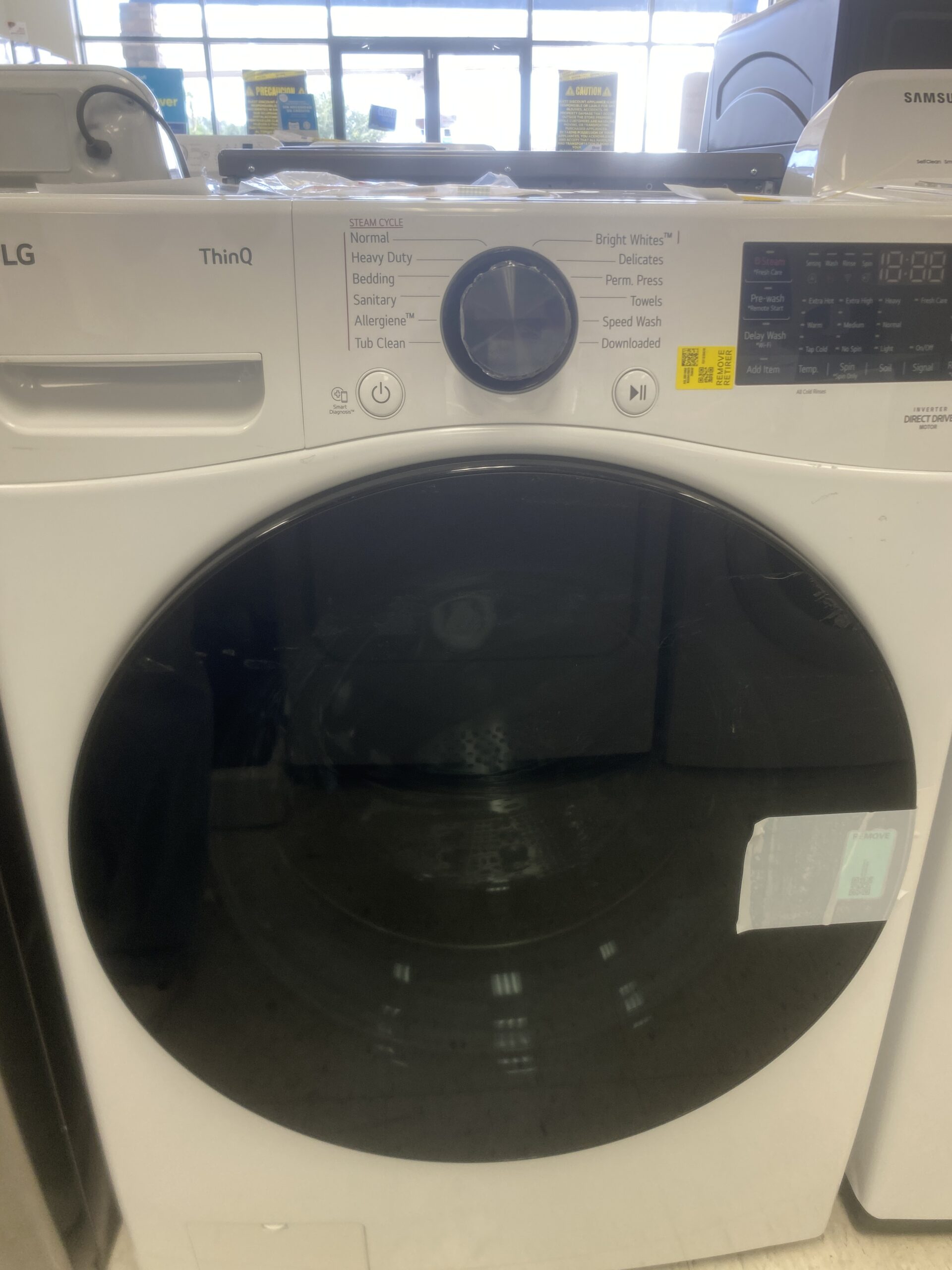 LG 4.5 cu. ft. Front Load Washer with TurboWash 360 and Built-In Intelligence