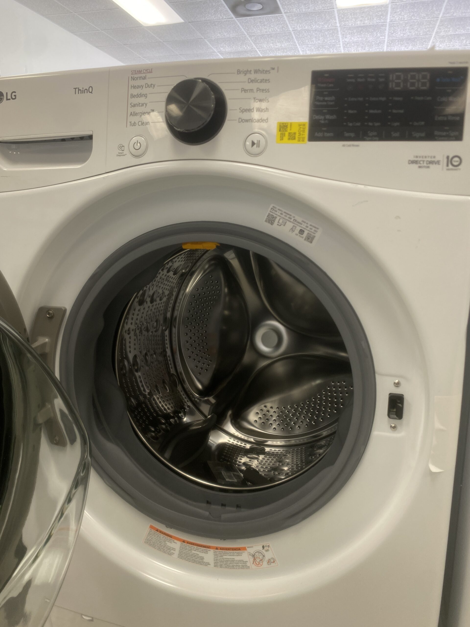 LG 4.5 cu. ft. Front Load Washer with TurboWash 360 and Built-In Intelligence