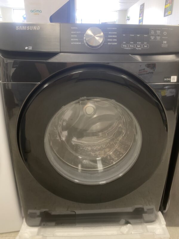 Samsung 4.5 cu. ft. High-Efficiency Front Load Washer in Brushed Black with Self-Clean+